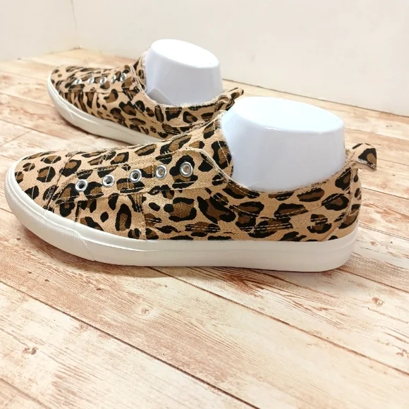 Corky's Cheetah Leopard Print Chuck Taylor Style Boutique Sneaker Shoes Size 10 - Picture 1 of 11